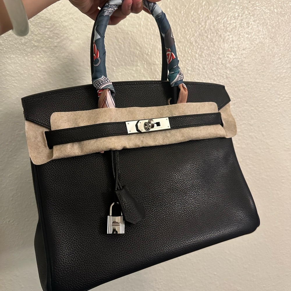Black Leather Satchel Handbag with Silver Hardware 30 size - Picture 4 of 16